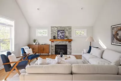 10 Hillcrest Rd, Burlington, MA 01803 - Photo 5