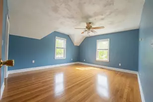 11 Boston St, Uxbridge, MA 01569 - Photo 15