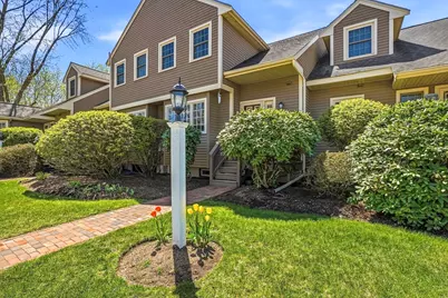 15 Doyle Ln #15, Hopkinton, MA 01748 - Photo 1