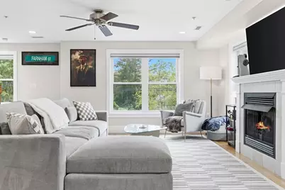829 Lagrange St #3, Boston, MA 02132 - Photo 7