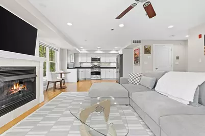 829 Lagrange St #3, Boston, MA 02132 - Photo 11