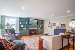 535 Converse St, Longmeadow, MA 01106 - Photo 3