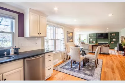 535 Converse St, Longmeadow, MA 01106 - Photo 11
