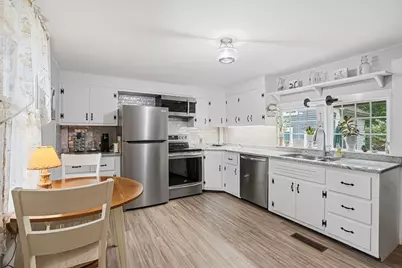238 South St, Douglas, MA 01516 - Photo 5