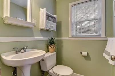 91 Nahatan St, Westwood, MA 02090 - Photo 9