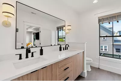 165 River St #2, Waltham, MA 02453 - Photo 25