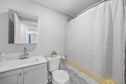 10 West Ave, Hudson, MA 01749 - Photo 23