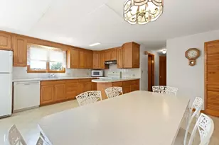 12 Highland Avenue, Woburn, MA 01801 - Photo 7