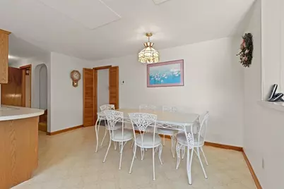 12 Highland Ave, Woburn, MA 01801 - Photo 9
