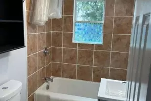 98 Cross St, Southbridge, MA 01550 - Photo 11