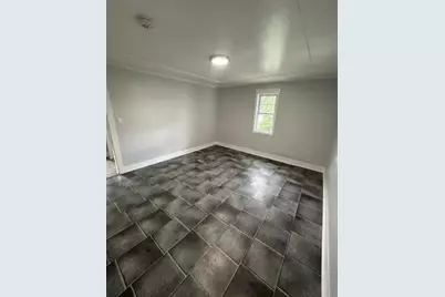 98 Cross St, Southbridge, MA 01550 - Photo 17