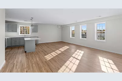 393-5 Court St #5, Plymouth, MA 02360 - Photo 7