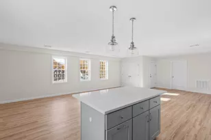 393-5 Ct St, Plymouth, MA 02360 - Photo 9
