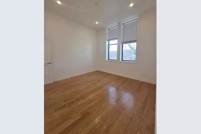 64 Market Street #303, Lynn, MA 01901 - Photo 3