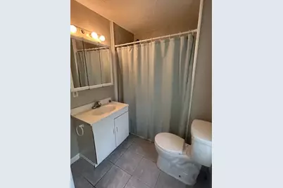 162 Green St, Gardner, MA 01440 - Photo 5