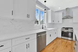 57 America St, Chicopee, MA 01013 - Photo 17
