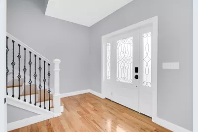 57 America St, Chicopee, MA 01013 - Photo 5