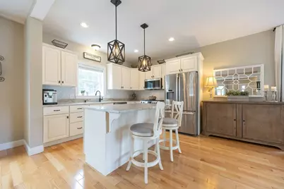 41 Westview Ave, Millbury, MA 01527 - Photo 3