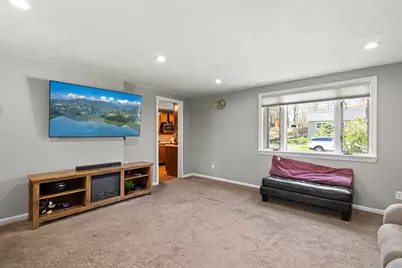 69 Highland Ave, Mansfield, MA 02048 - Photo 7