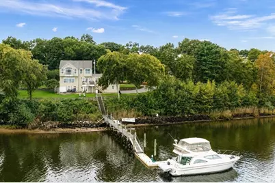 43 Cliff Dr, Freetown, MA 02702 - Photo 35