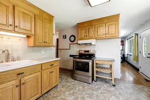 265 State St, Belchertown, MA 01007 - Photo 13