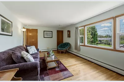 16 Saybrook Cir, South Hadley, MA 01075 - Photo 11