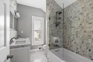 186 Temple St, Boston, MA 02132 - Photo 25