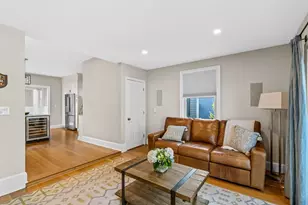 186 Temple St, Boston, MA 02132 - Photo 17