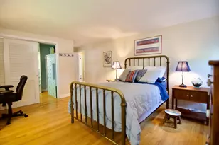 129 Chalmers St, Springfield, MA 01118 - Photo 41