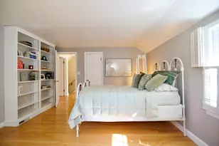 129 Chalmers St, Springfield, MA 01118 - Photo 25