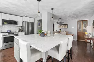 9 Elm Ct, Andover, MA 01810 - Photo 3