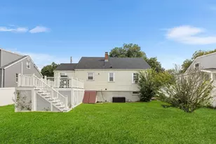 39 Badger Rd, Boston, MA 02136 - Photo 23