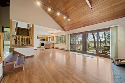 18 Somerville St, Marshfield, MA 02050 - Photo 15