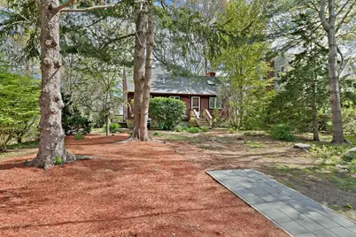 18 Somerville St, Marshfield, MA 02050 - Photo 5
