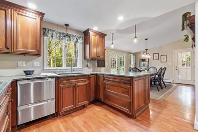 19 Dalton Road, Chelmsford, MA 01824 - Photo 9