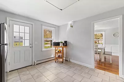 376 Pleasant St, Paxton, MA 01612 - Photo 23