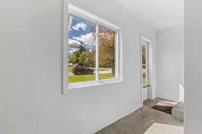 376 Pleasant St, Paxton, MA 01612 - Photo 25