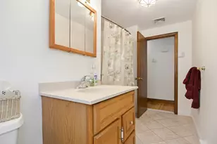 37 Cresthaven Dr, Burlington, MA 01803 - Photo 9
