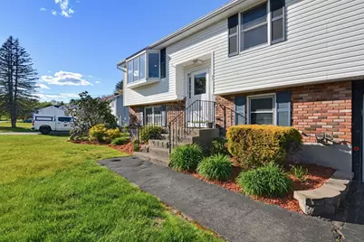 37 Cresthaven Drive, Burlington, MA 01803 - Photo 3