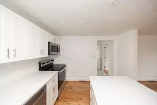 155 Southbridge Rd, Oxford, MA 01537 - Photo 5