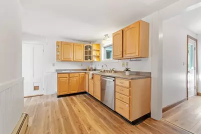 125 Lake Ellis Rd, Athol, MA 01331 - Photo 11