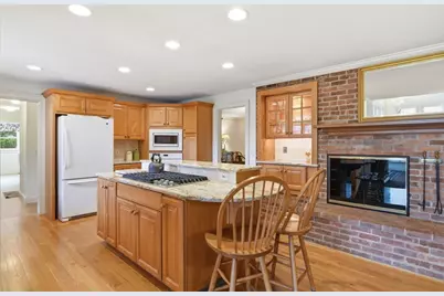 64 Prynnwood Road, Longmeadow, MA 01106 - Photo 9