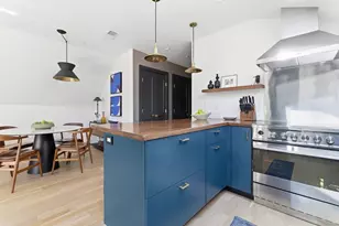 27 Saxton St, Boston, MA 02125 - Photo 15