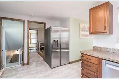 77 Lindbergh Blvd, Westfield, MA 01085 - Photo 7