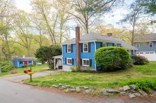 37 Colrain Rd, Topsfield, MA 01983 - Photo 3