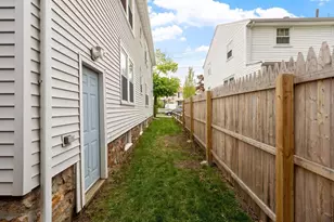 46 Brookline St, Lynn, MA 01902 - Photo 23