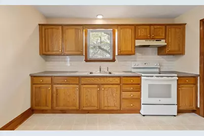 46 Brookline St, Lynn, MA 01902 - Photo 15
