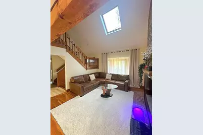 251 Cox St, Hudson, MA 01749 - Photo 3