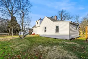 219 Prospect St, Ashland, MA 01721 - Photo 19