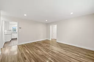 19 Alton Ct, Brookline, MA 02446 - Photo 11